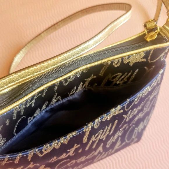 COACH Poppy Blue Gold New York Script Signature Heart Poppy Crossbody - Picture 9 of 14